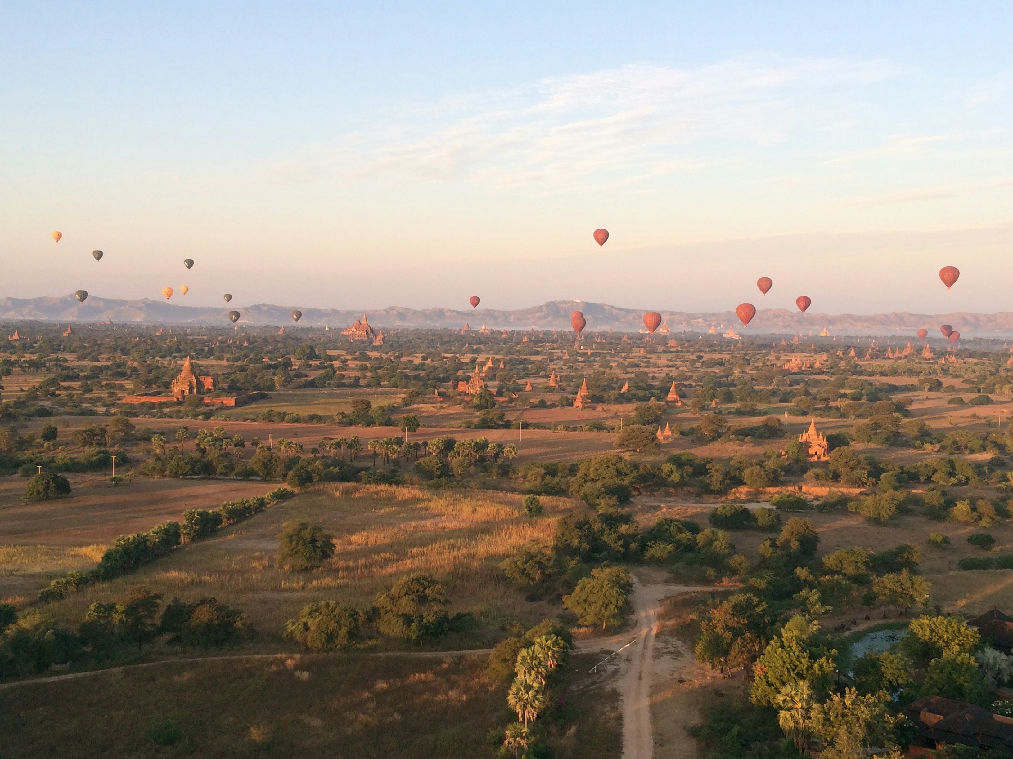 hot air balloon lot