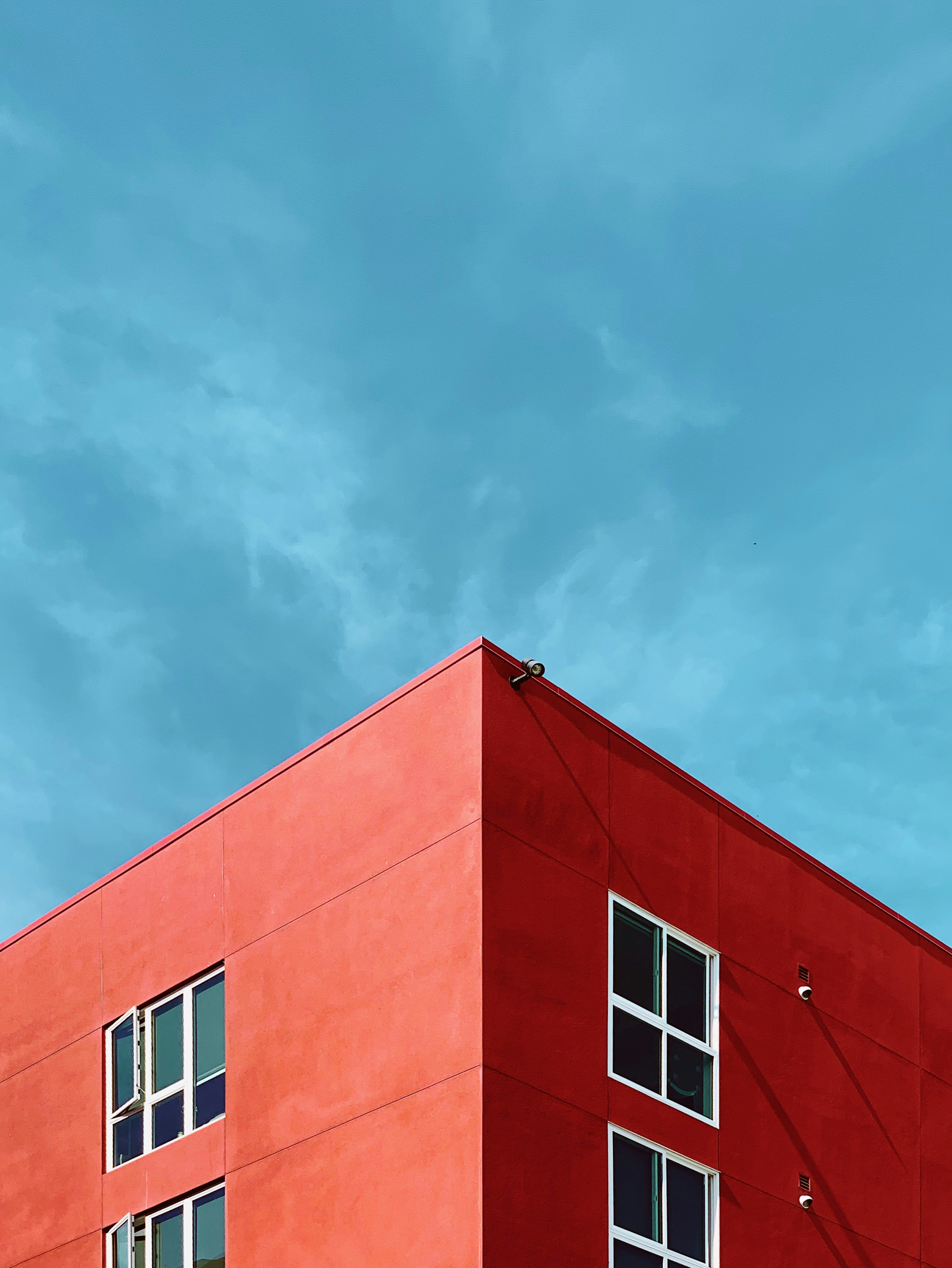 赤い建物の屋上の写真の写真 Unsplashで見つけるロサンゼルスの無料写真