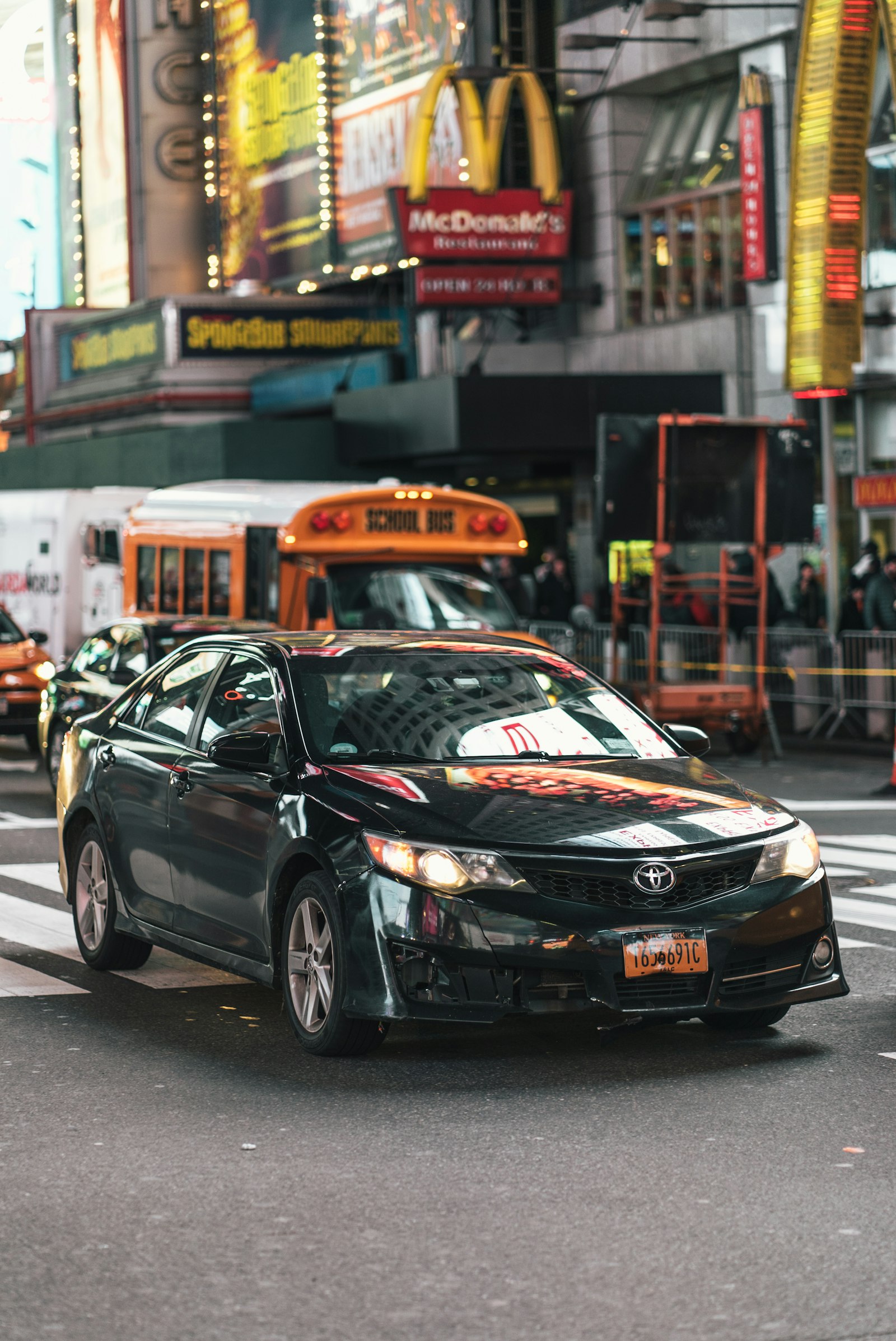 Sony a7S II + Sony FE 85mm F1.8 sample photo. Black toyota camry sedan photography