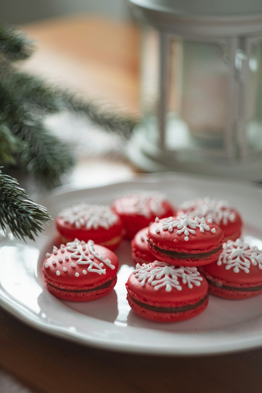 white-and-red French macaroons