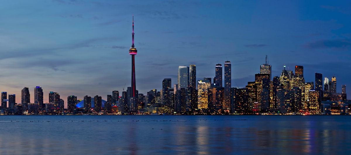 Toronto — hotels near BMO Field
