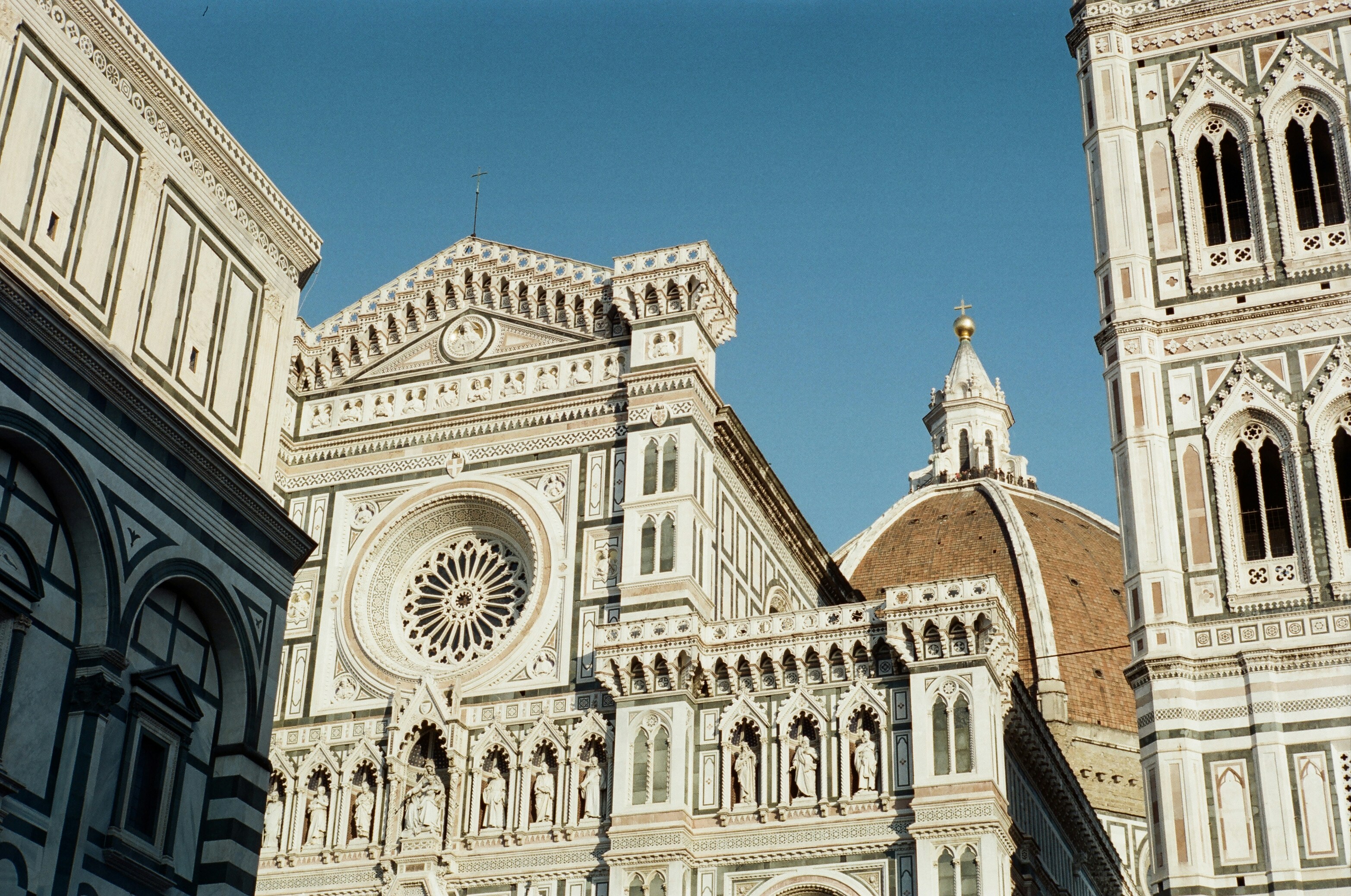 Photo by adrianleung