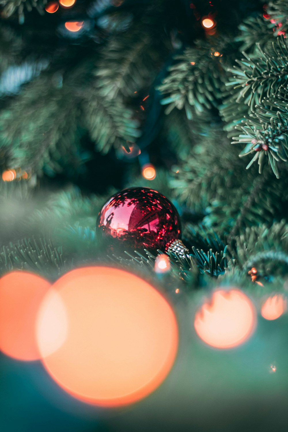 red Christmas ball decoration