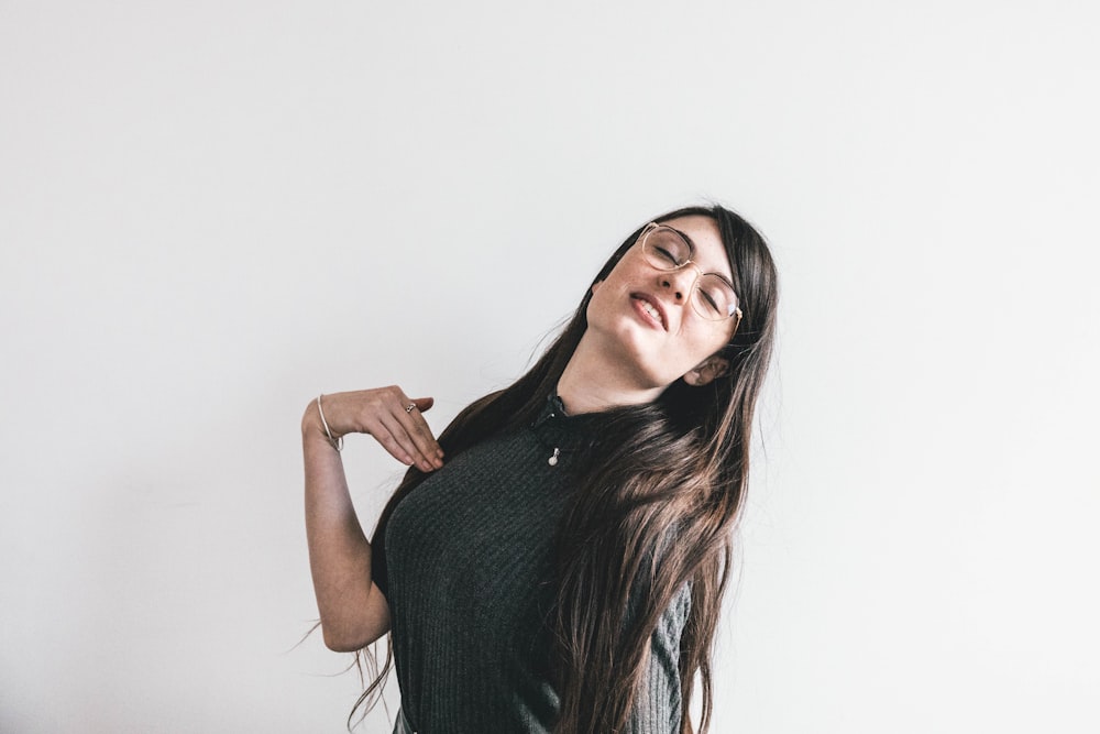 woman in black shirt