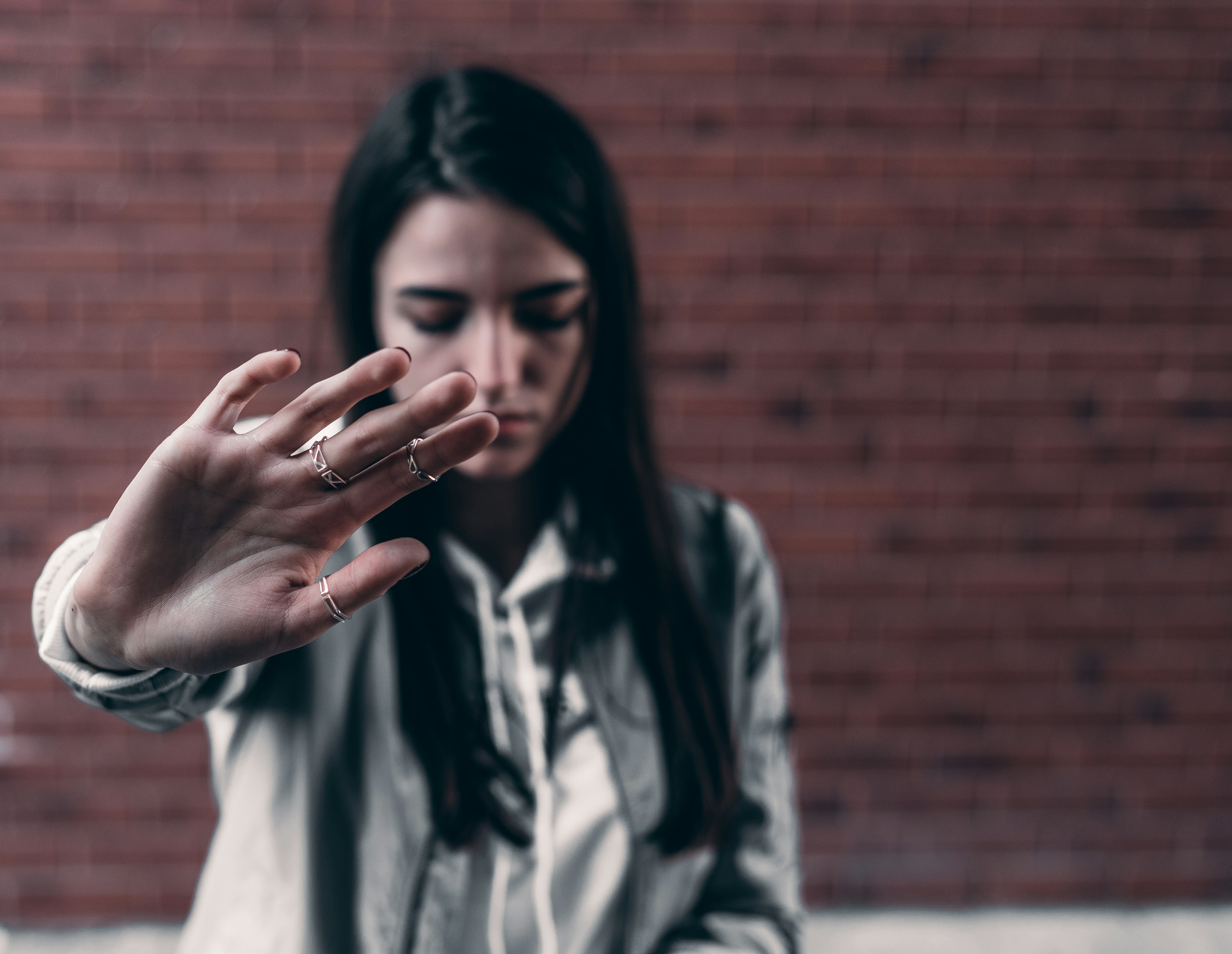 photo 1544017140 6d02d56b271f?ixlib=rb 1.2