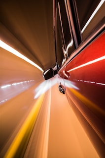 A dynamic simulation of airflow around a car model.