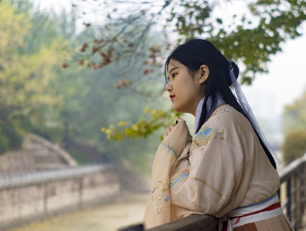 woman wearing kimono