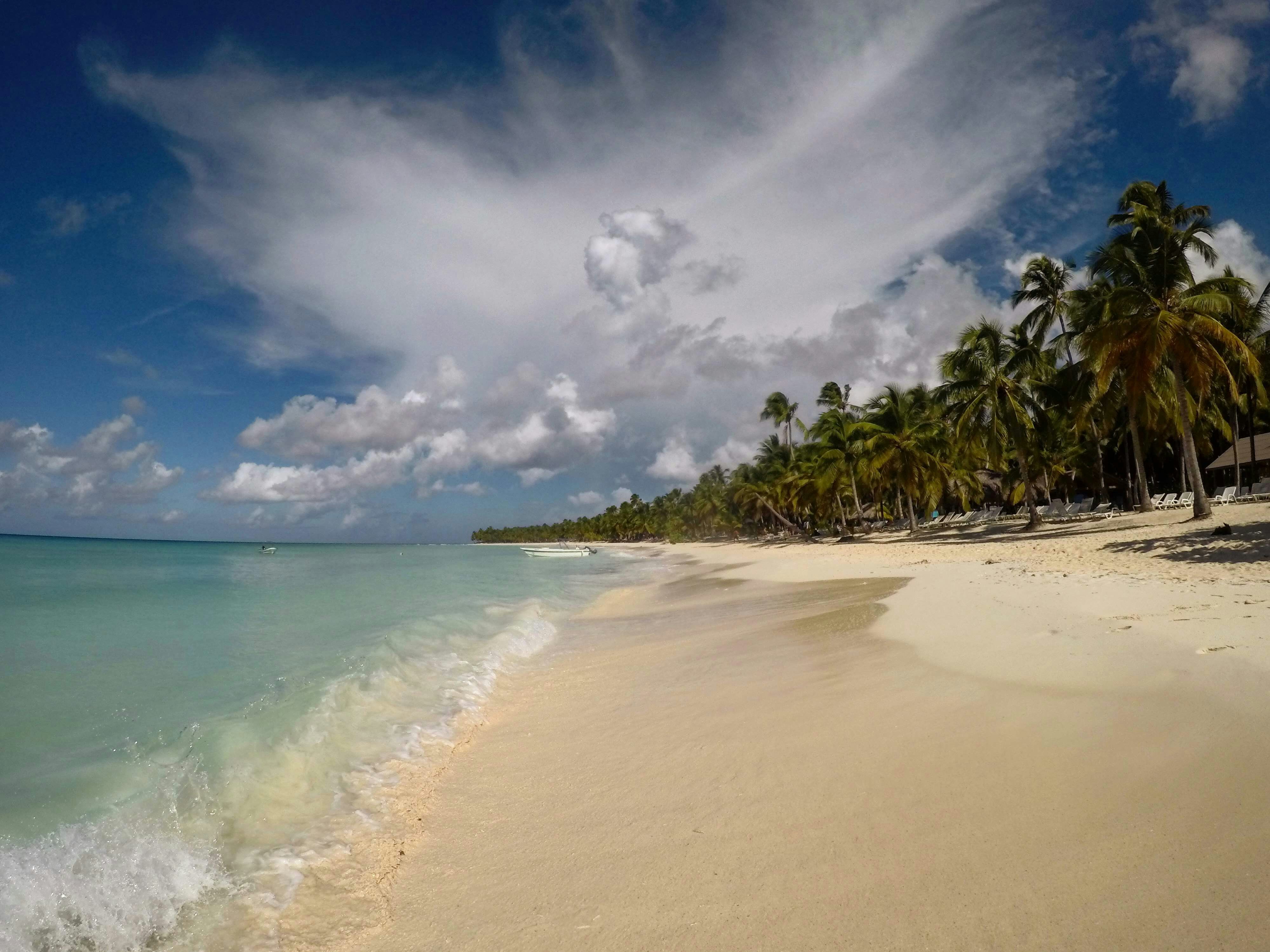 blue and white mountain painting