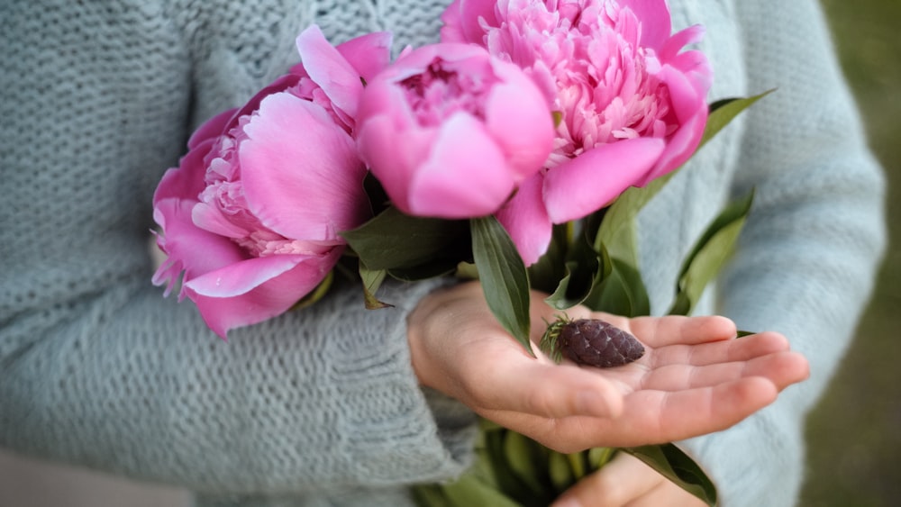 bouquet de fleurs roses