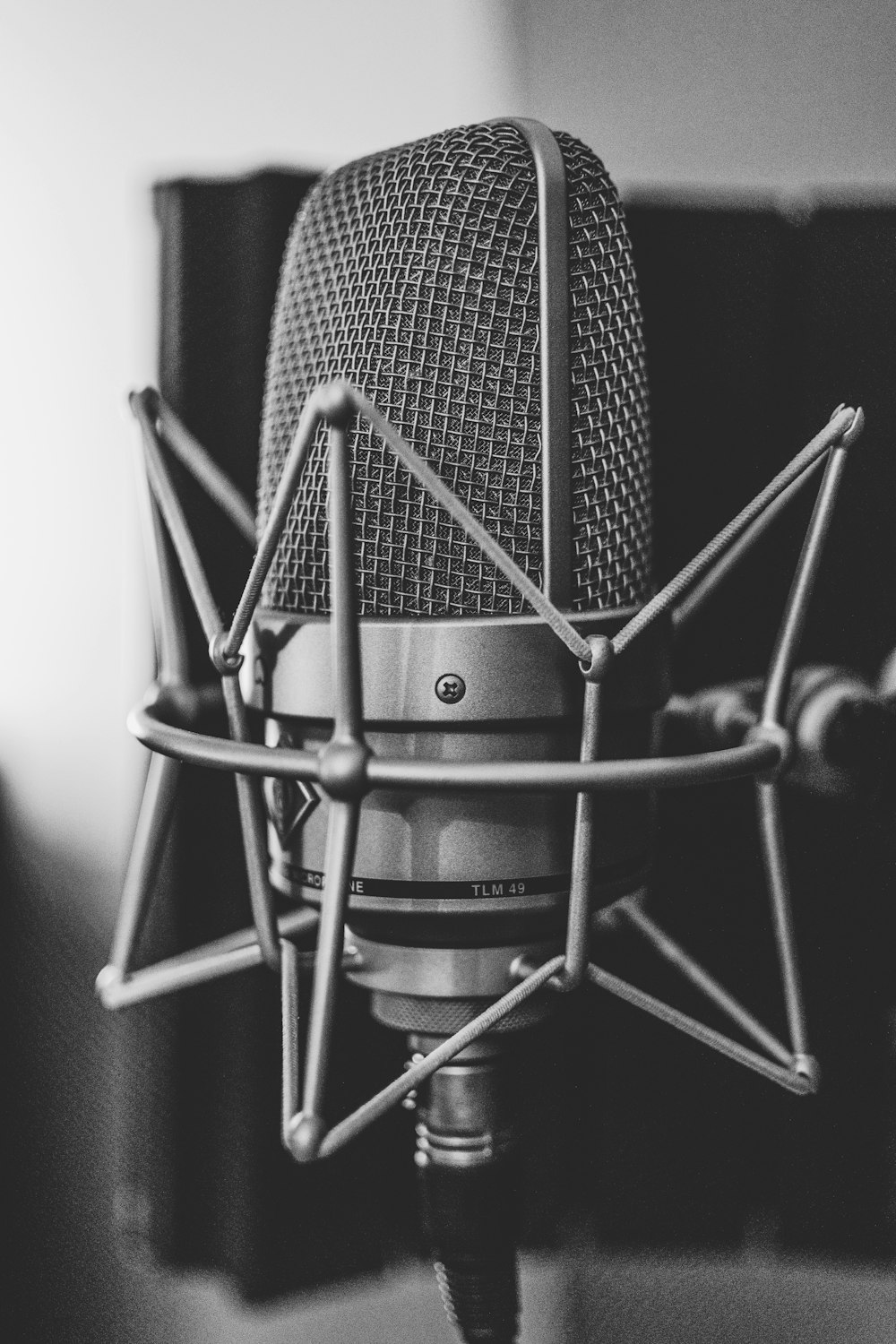 grayscale photography of microphone