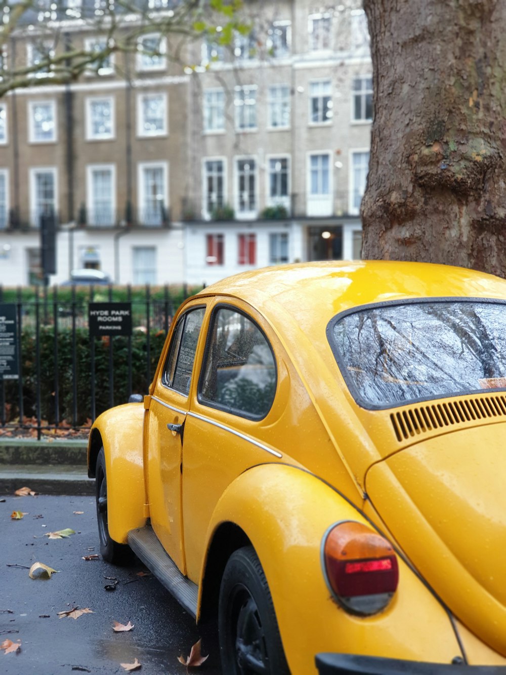 yellow Volkswagen beetle
