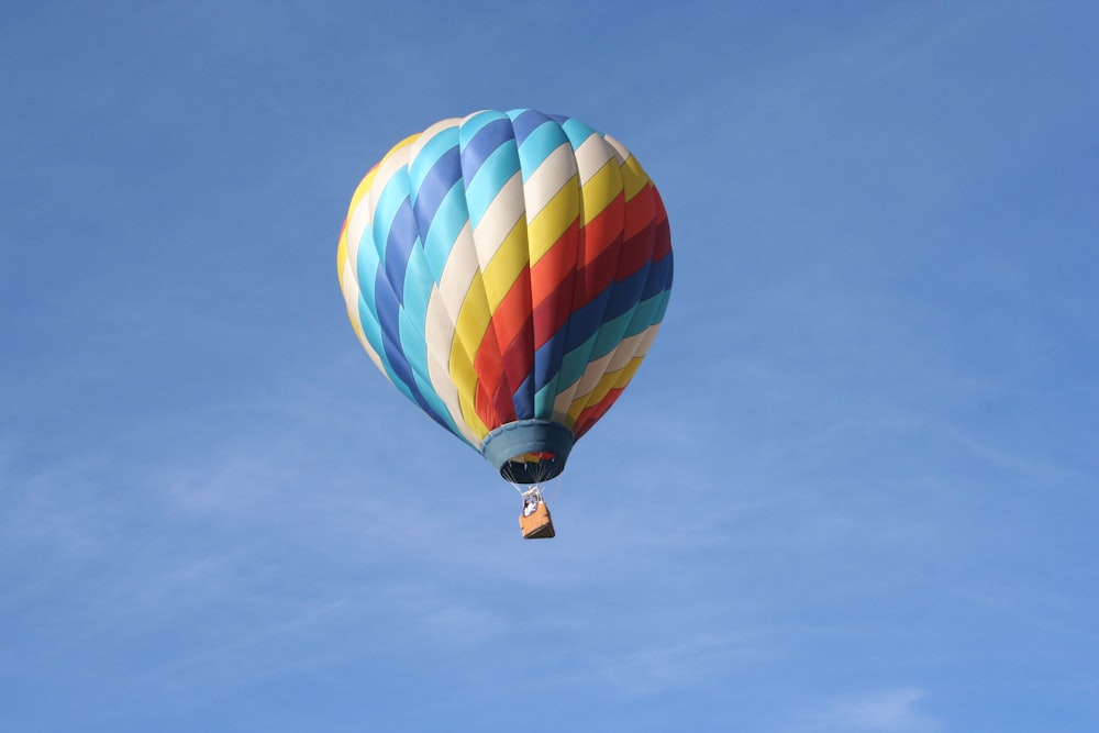 multicolored hotair balloon