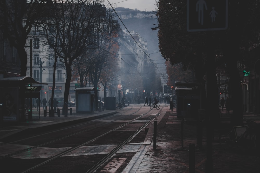 Fahrrad beim Überqueren der Straße