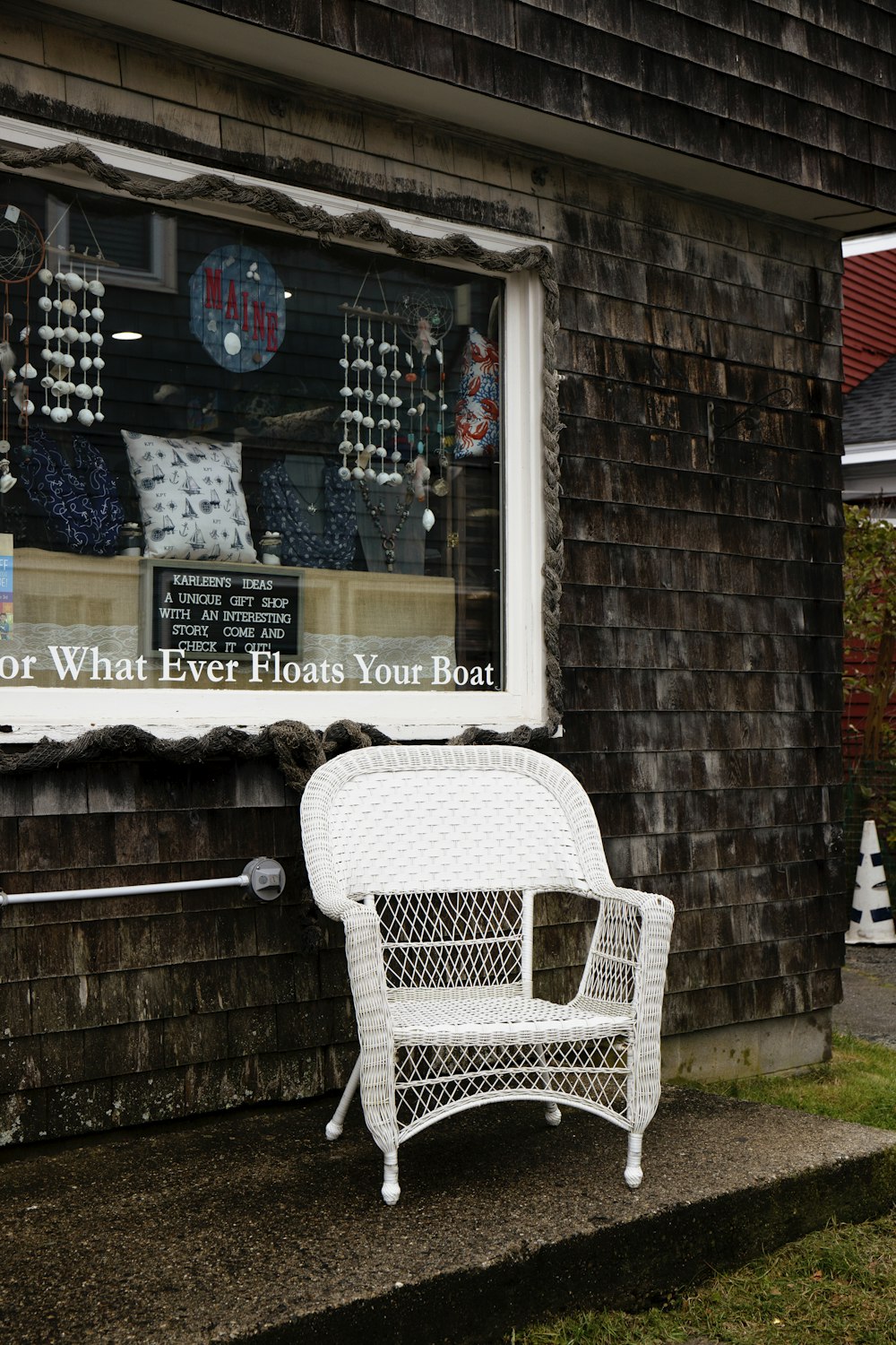 white wicker armchair