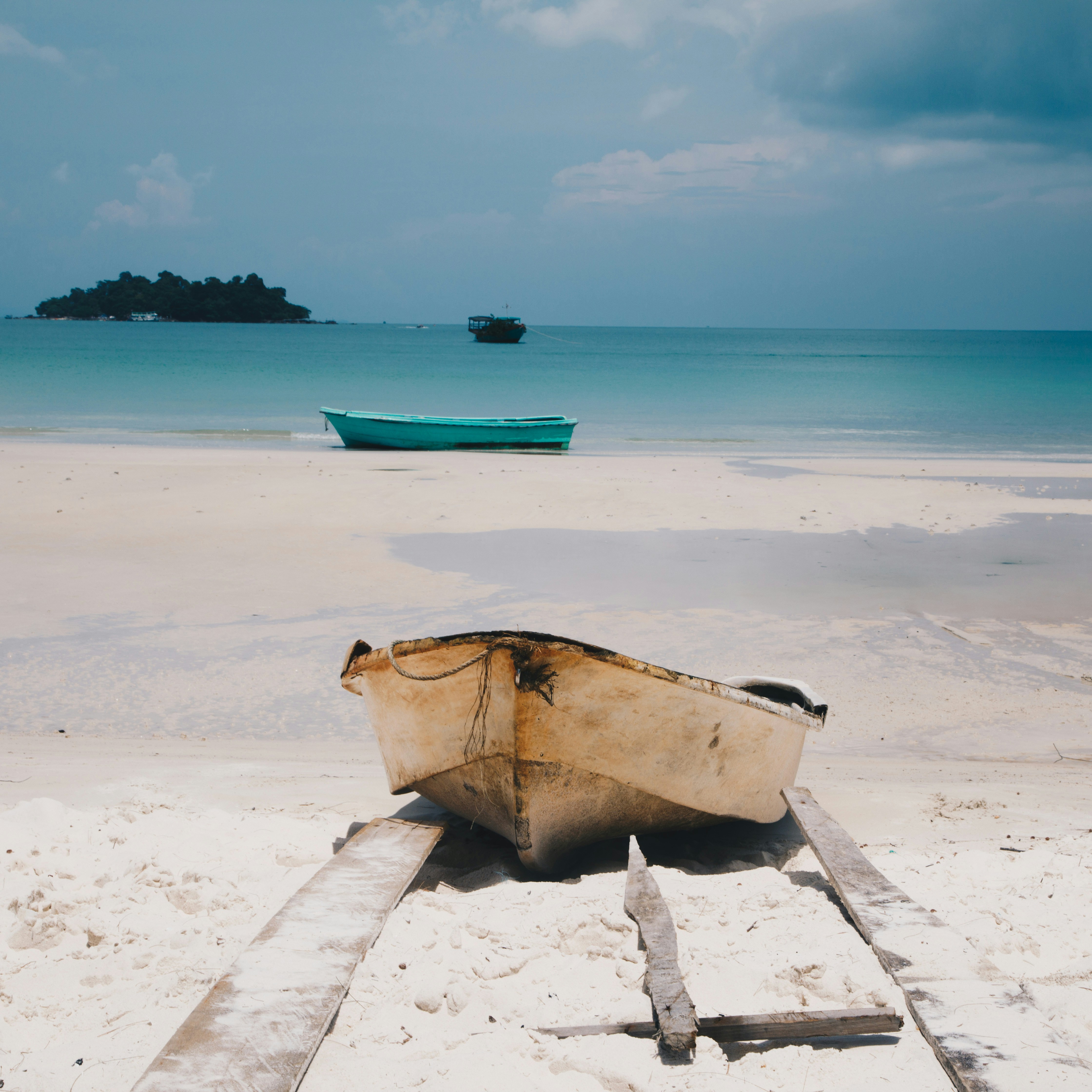 Photo by shamimnakhaei