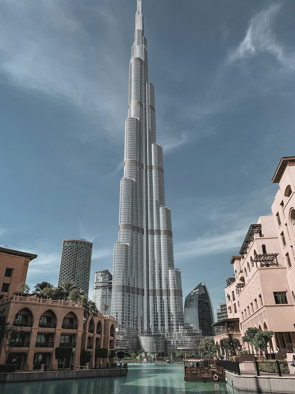 building landmark during daytime