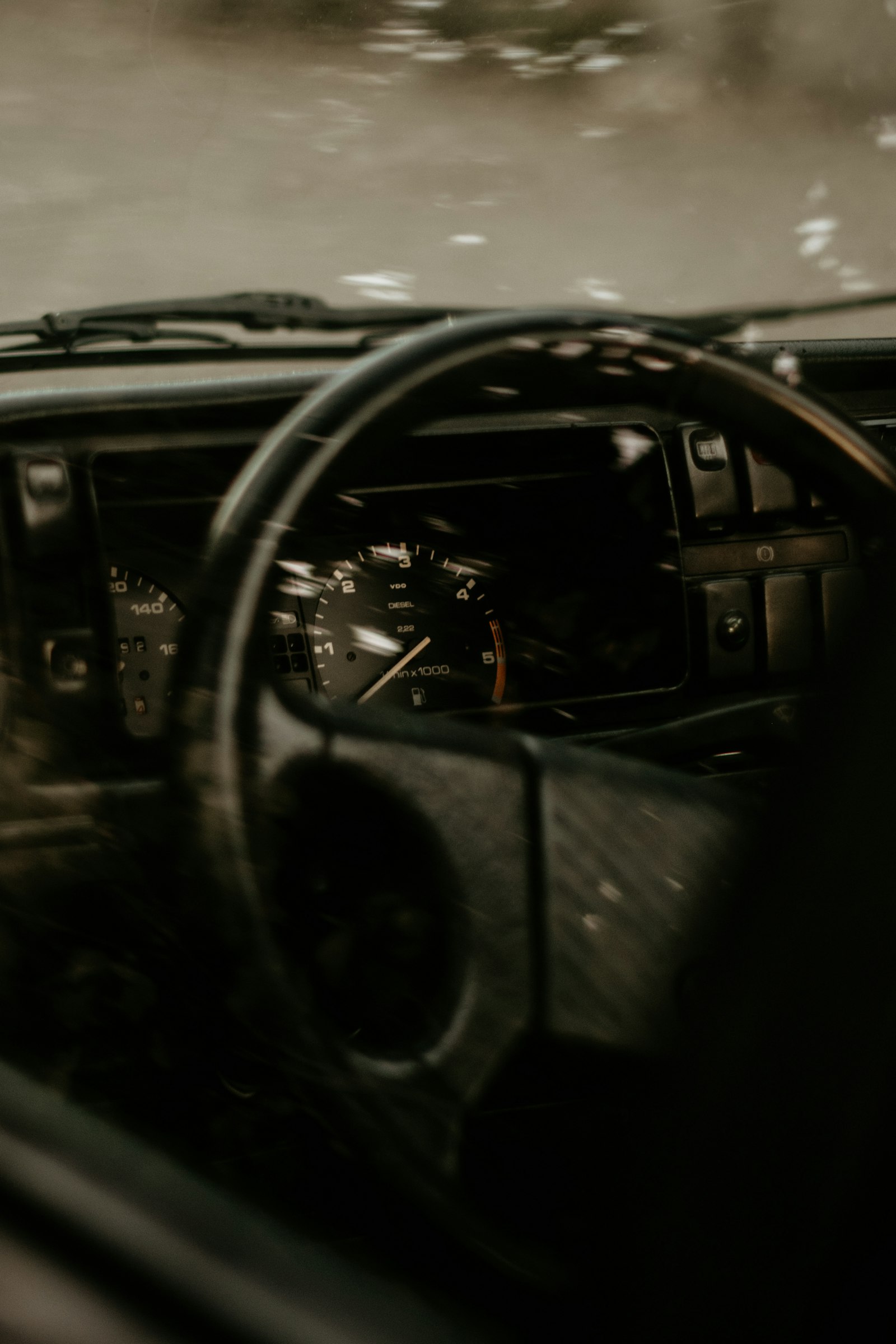 Nikon D5300 + Nikon AF-S Nikkor 50mm F1.4G sample photo. Black steering wheel photography