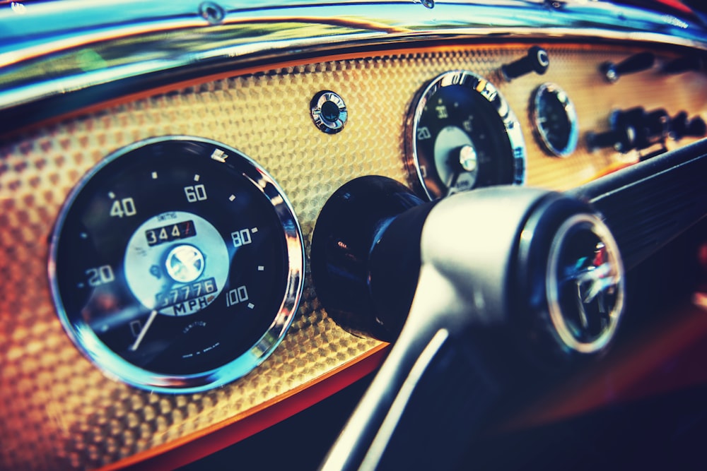 close-up photography of vehicle steering wheel