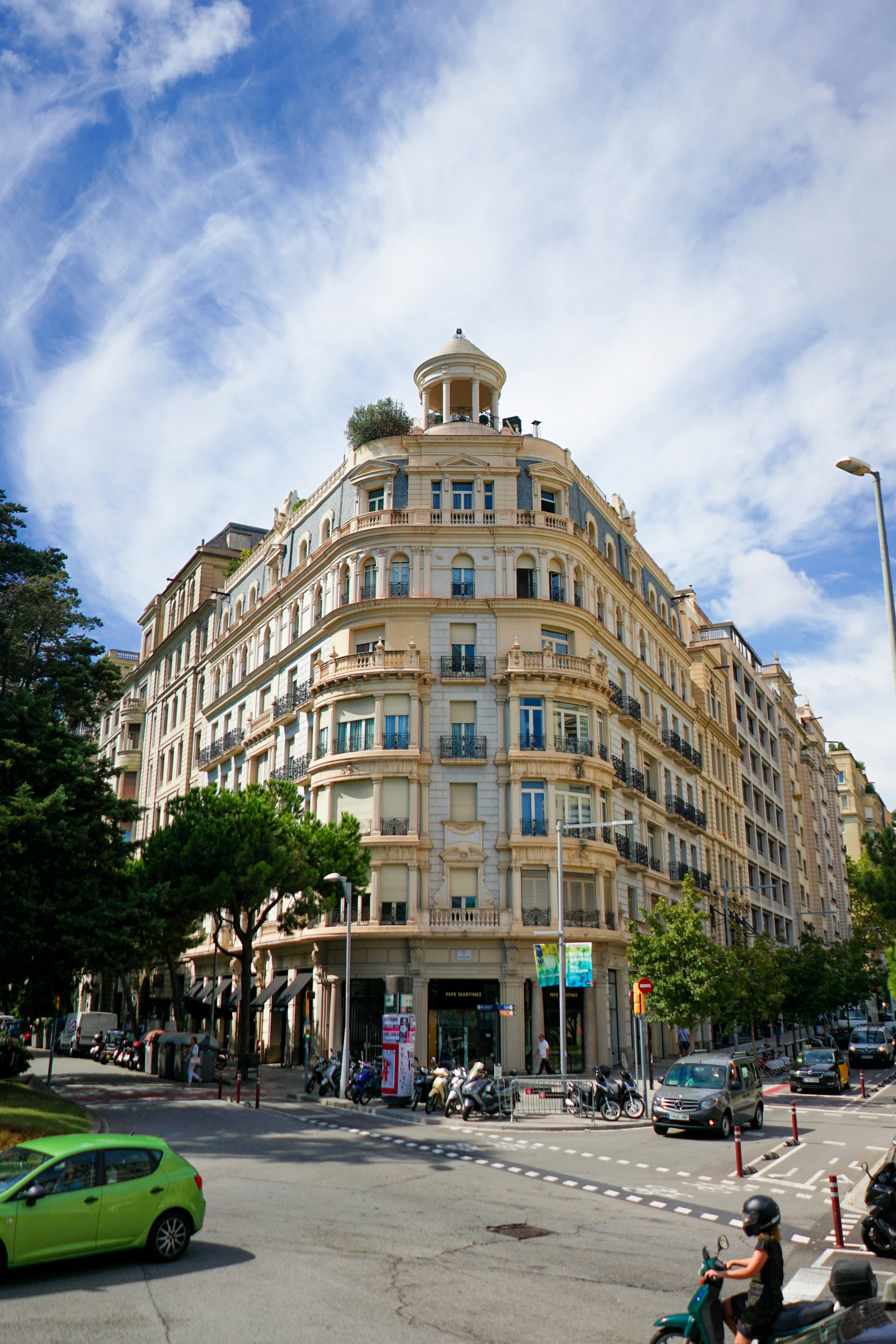 Photo by fikrirasyid