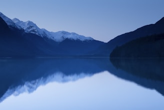 Haines Alaska water with mountains in distance
