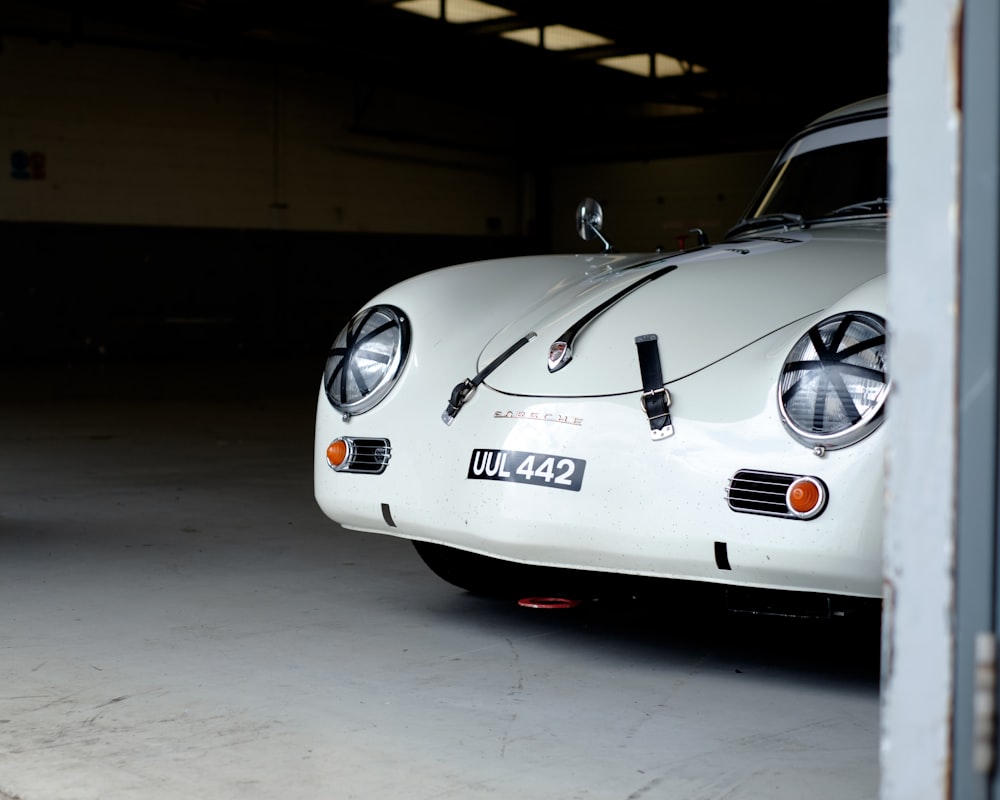 white vehicle close-up photography