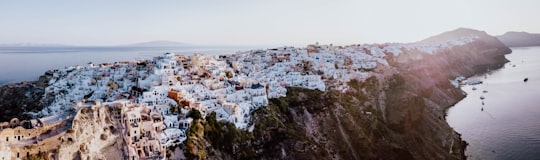 photo of Oía Greece Cliff near Oia