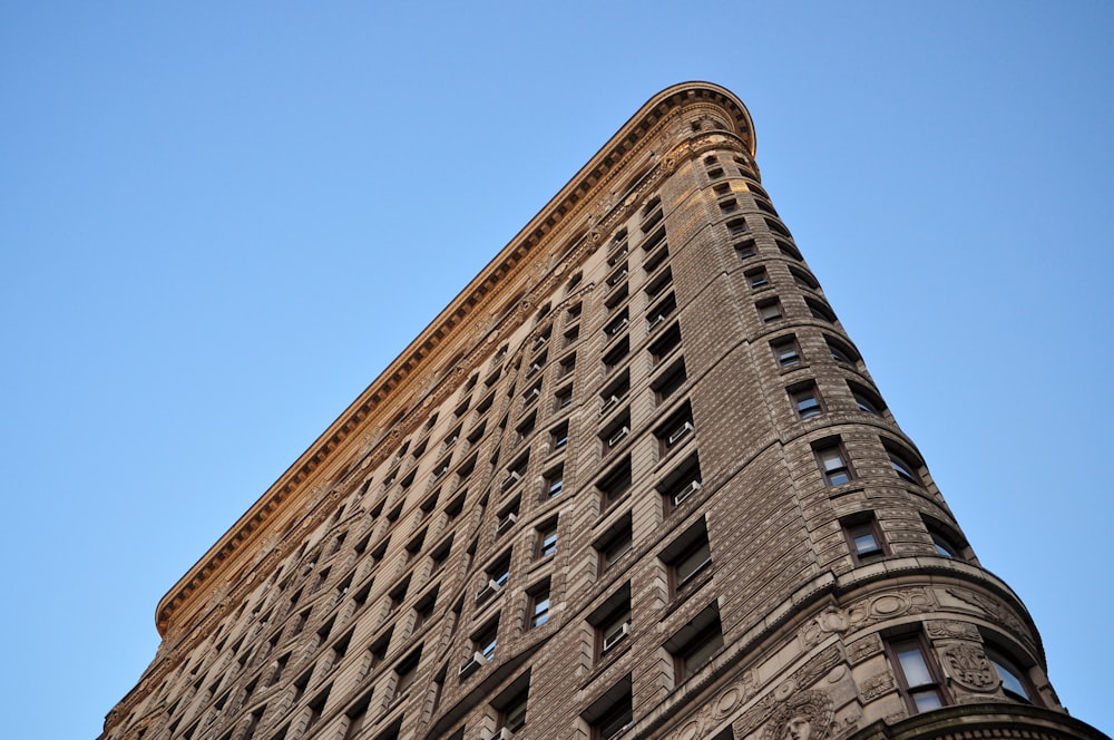 gray Flatiron buildign