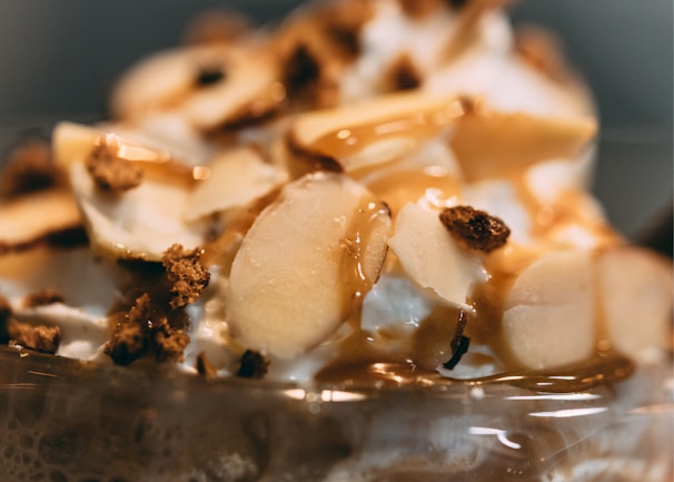 A close-up of a delicious, diabetes-friendly dessert.