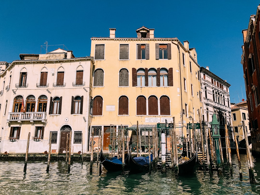 Waterway photo spot S. Toma' DX Giardini della Biennale