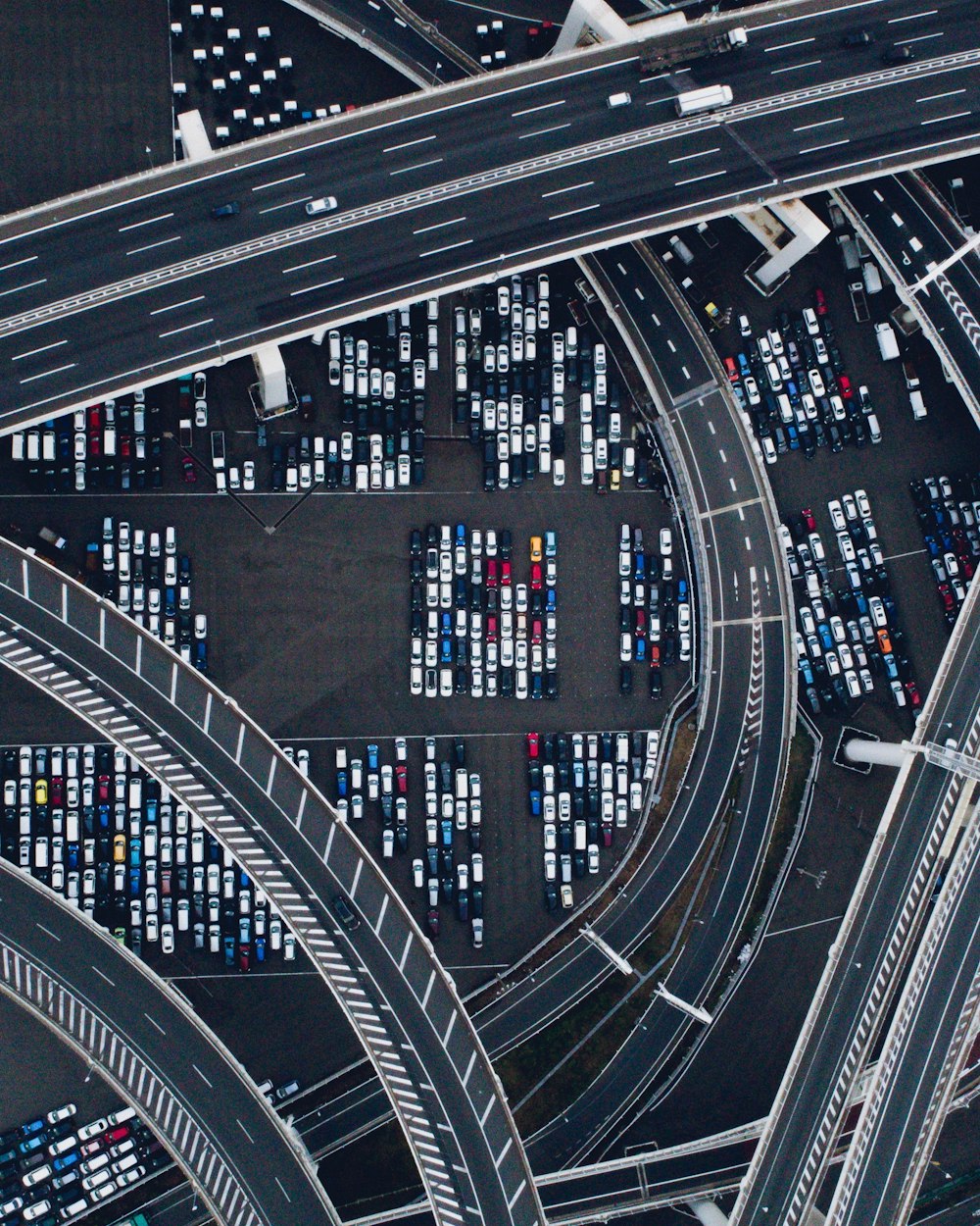 Arte de carretera gris