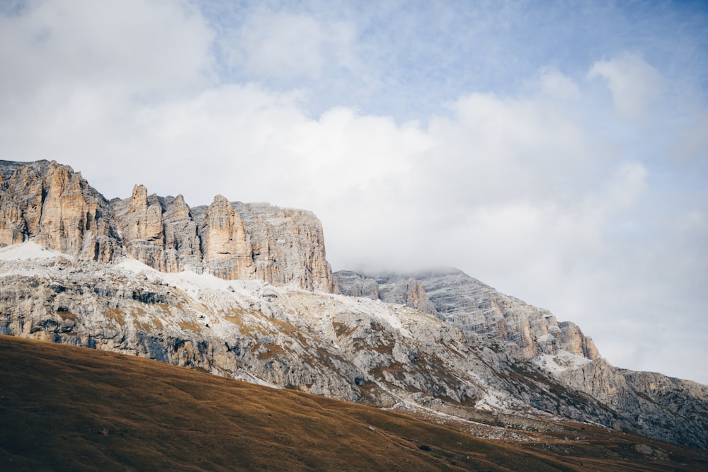 brown and grey mountain