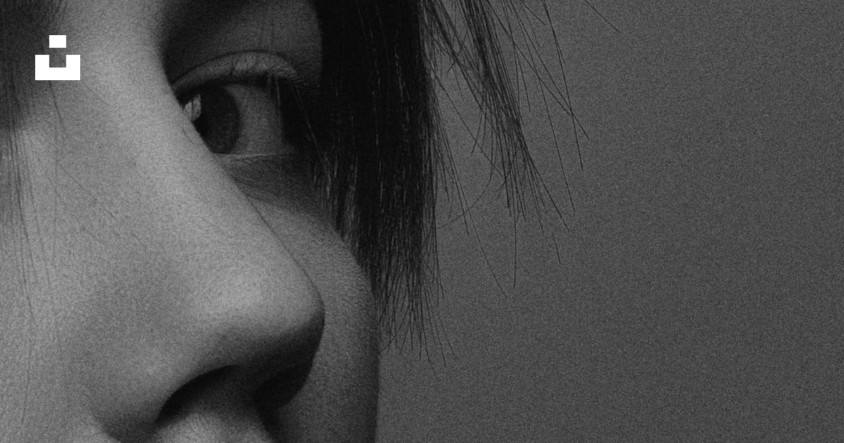 Person's face in greyscale photography photo – Free Grey Image on Unsplash