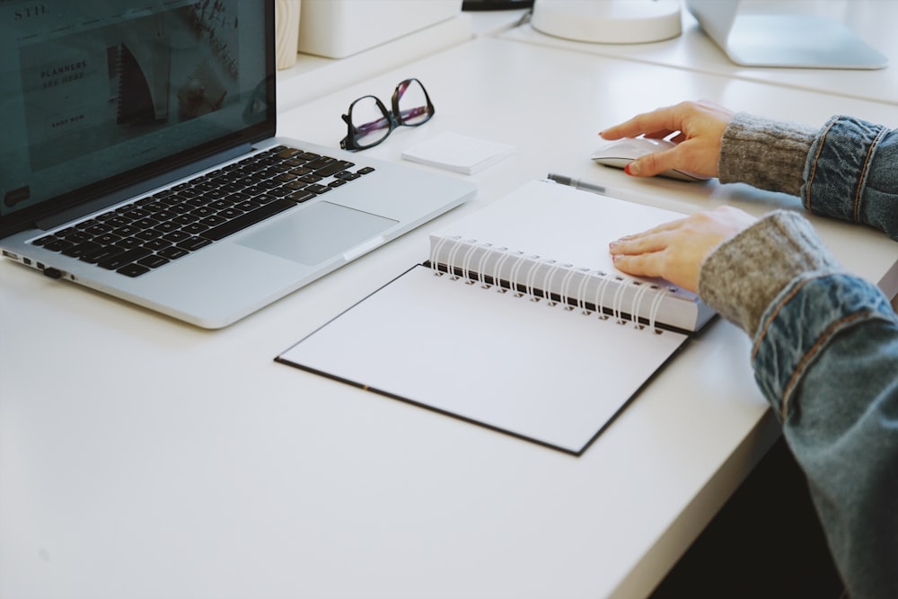 Transform Your Workspace with Modern Computer Tables