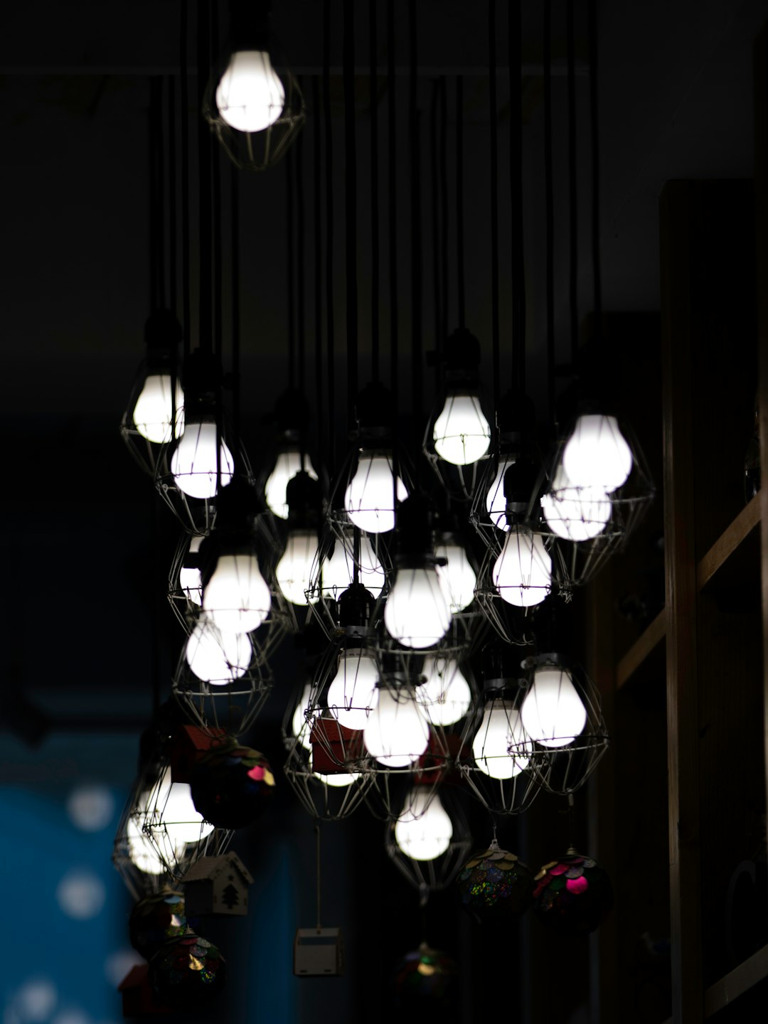 pendant light bulbs turned on