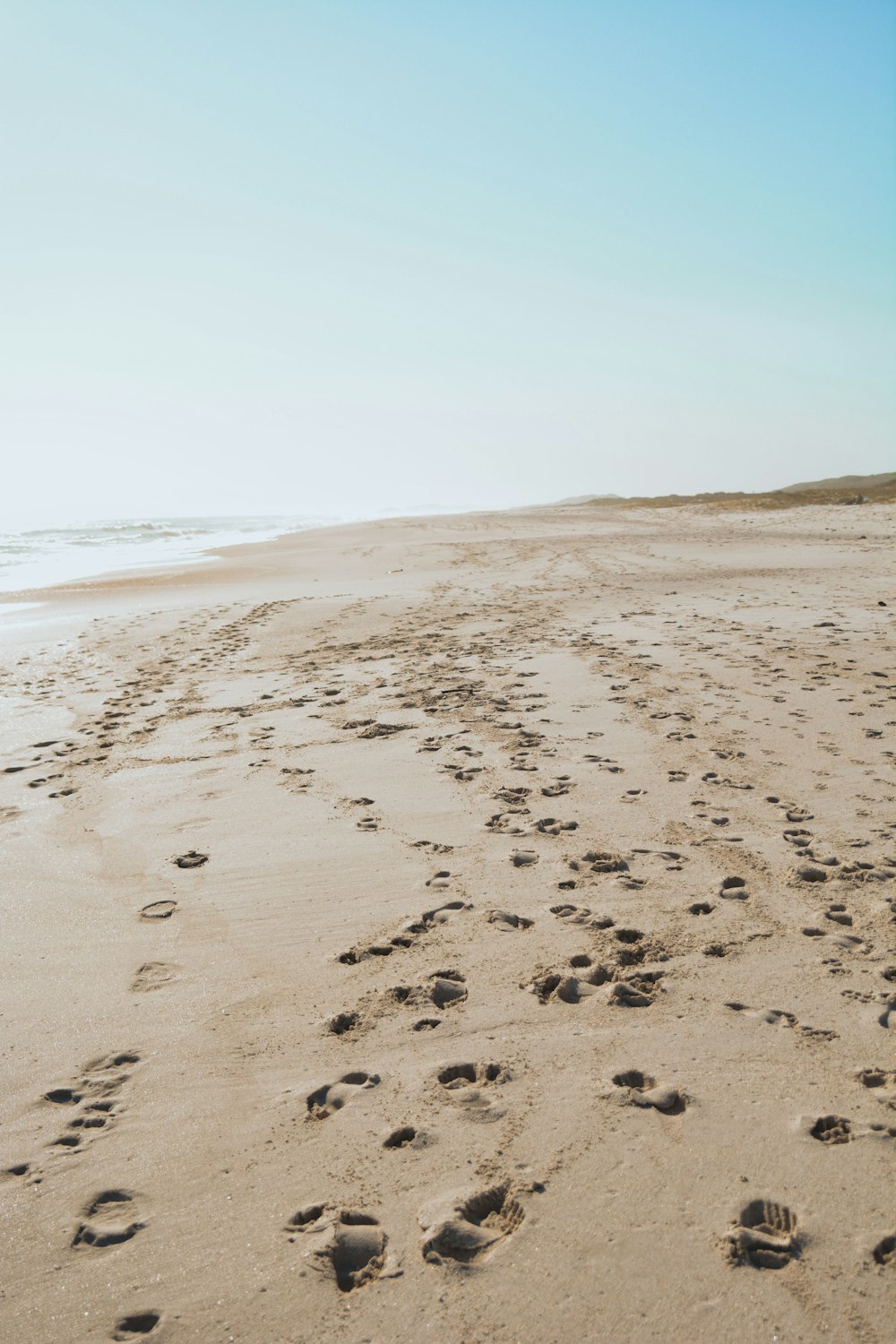 gray beach sand