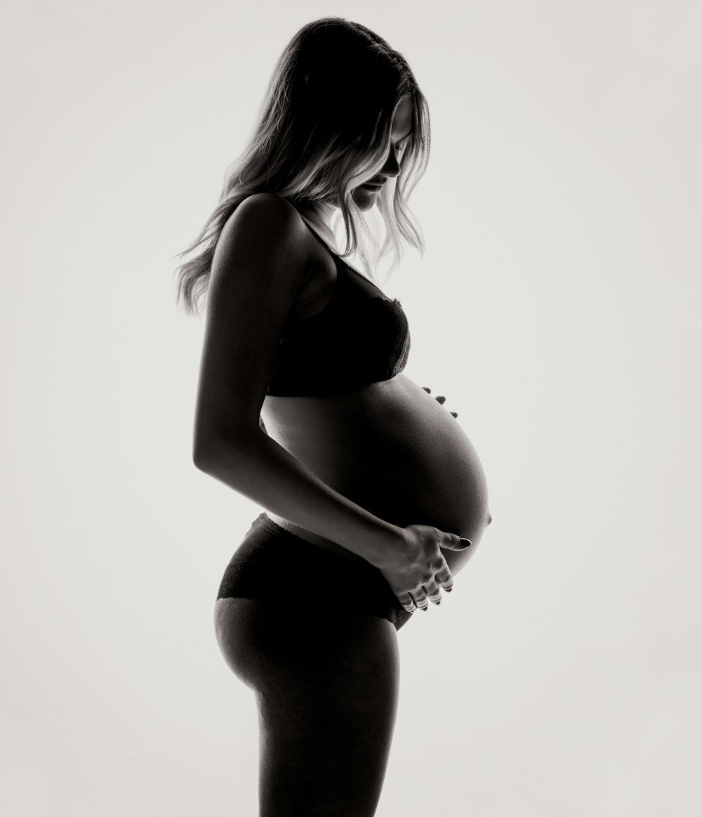 Femme Pregnan