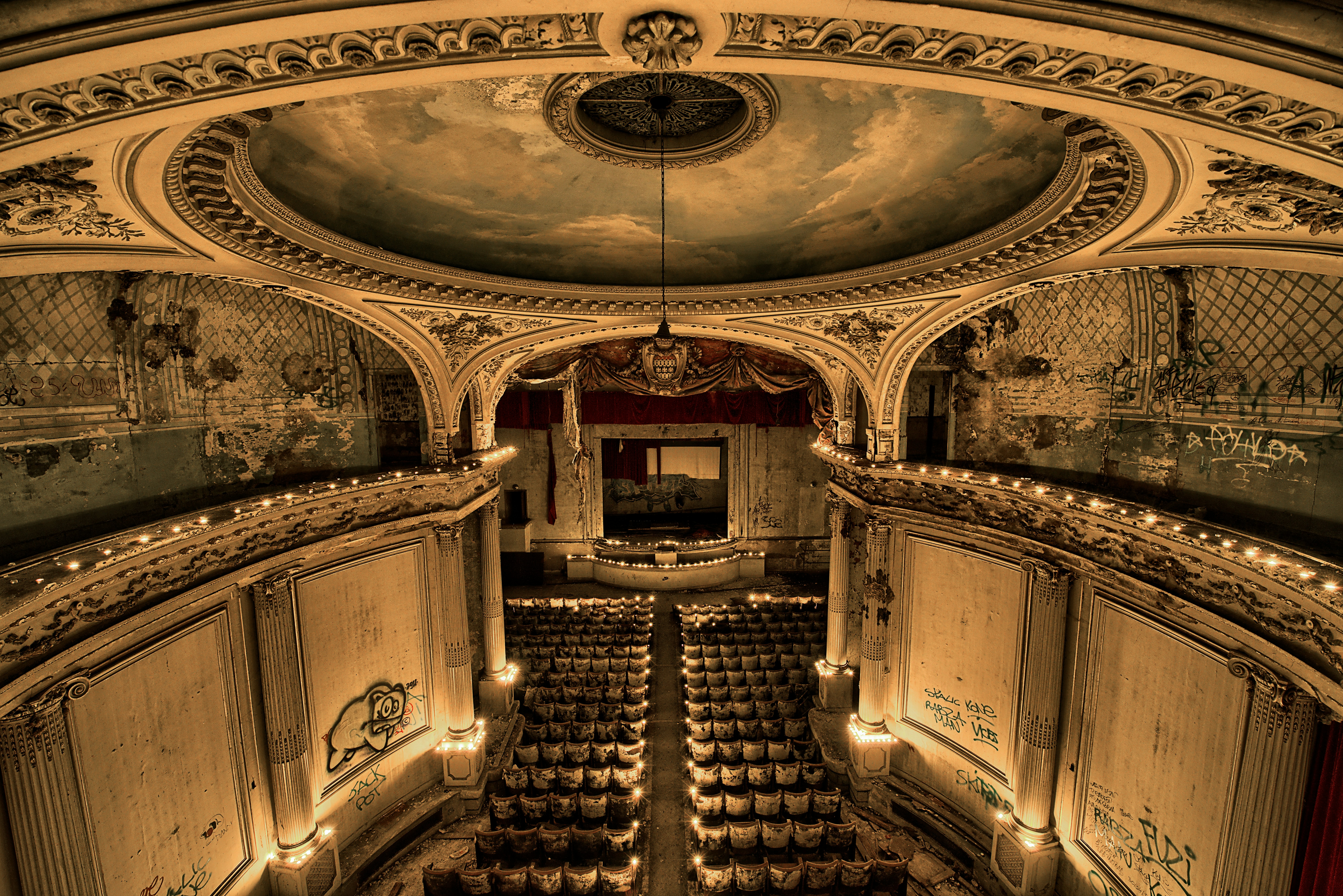 Curtain Calls and Quiet Miracles: The Untold Stories Behind the Fox Theatre's Most Legendary Nights