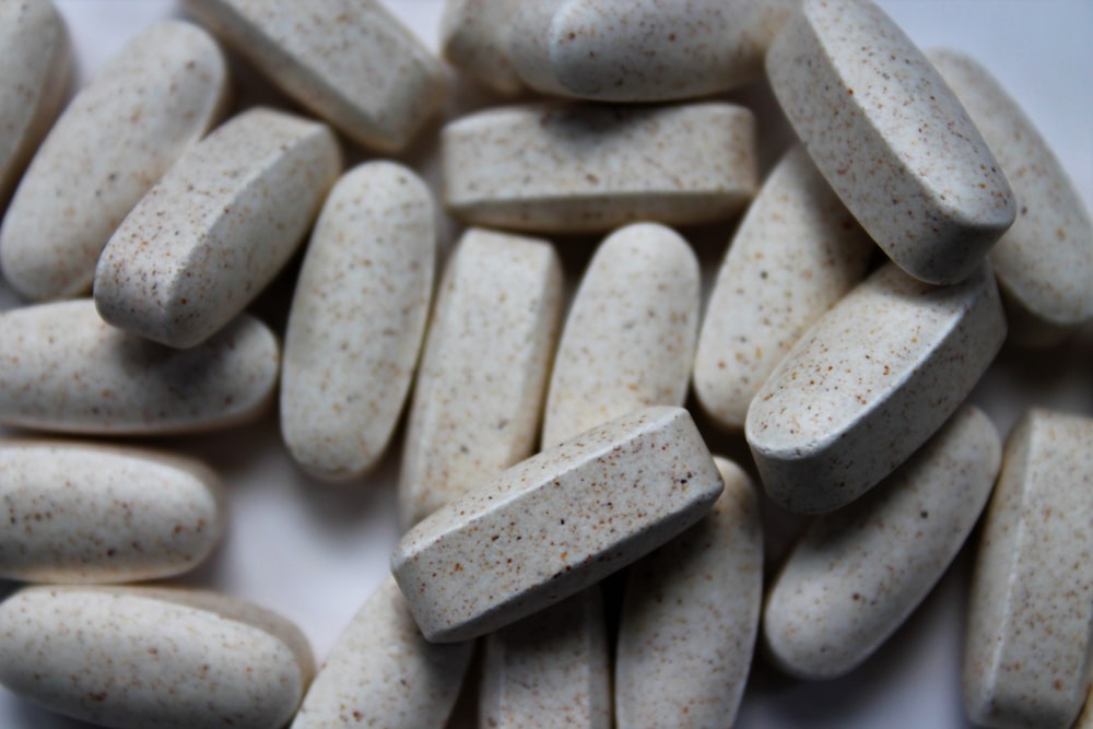 close-up photography of medication pill lot