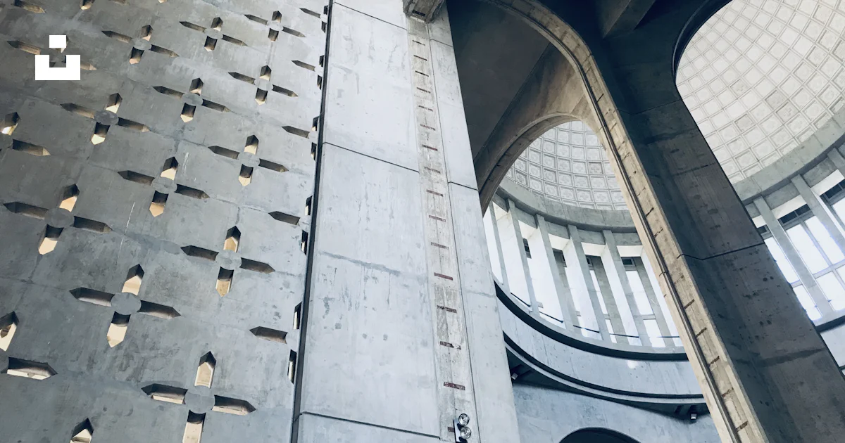 Gray concrete wall building interior photo – Free Grey Image on Unsplash