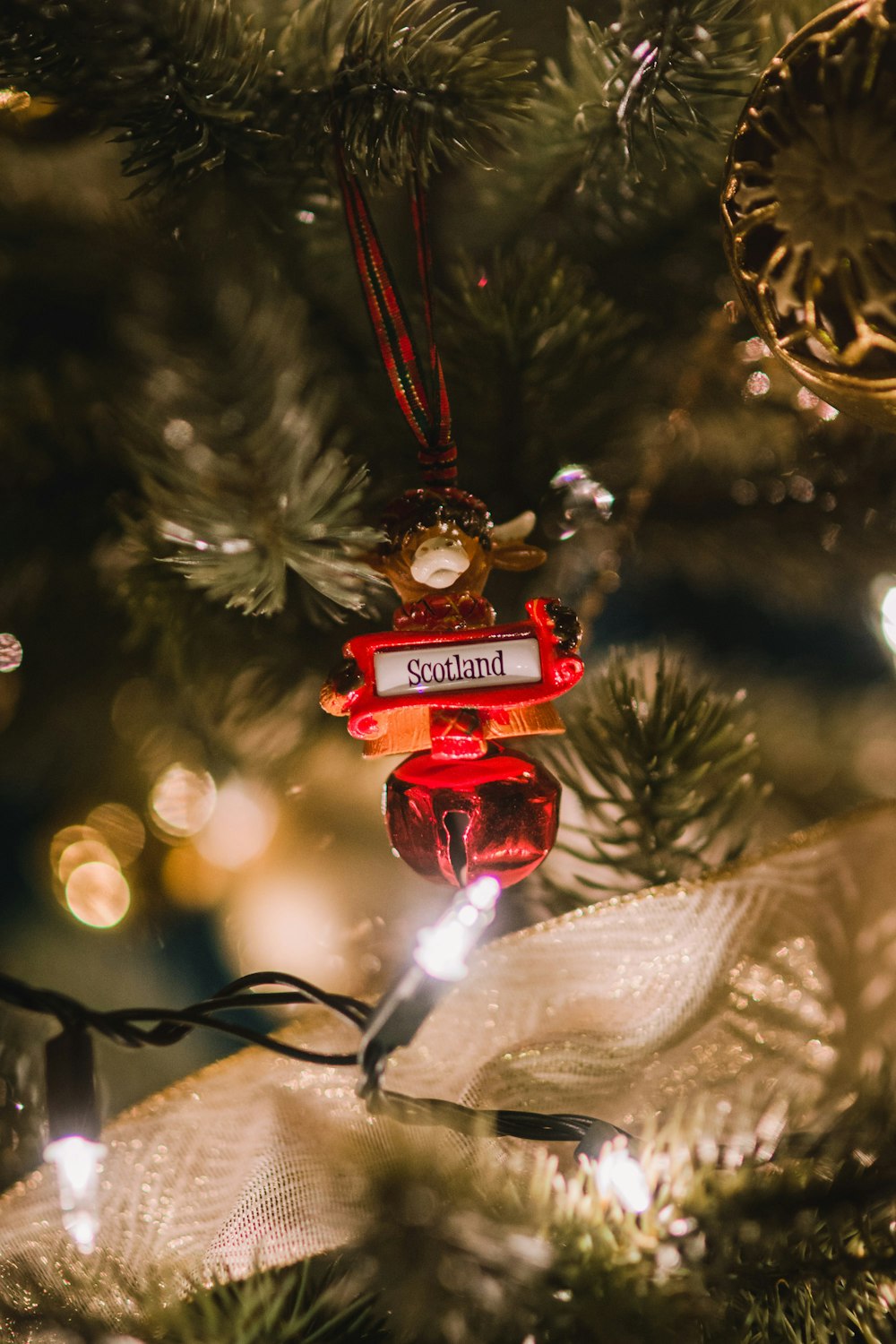 red christmas bauble