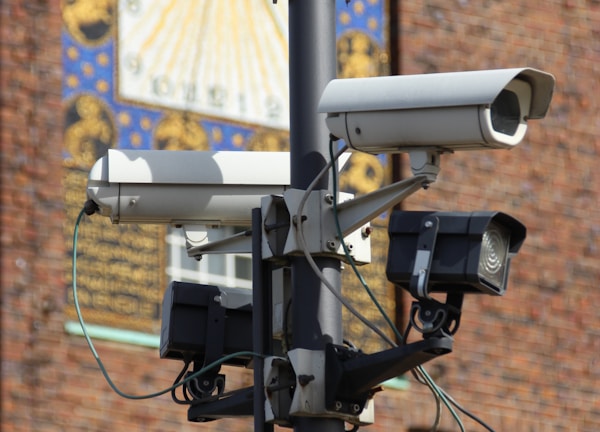 security cameras on pole