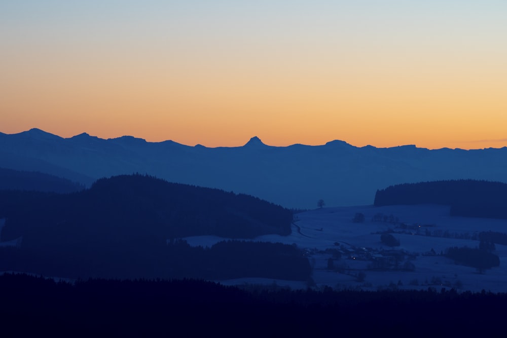 silhouette of mountains