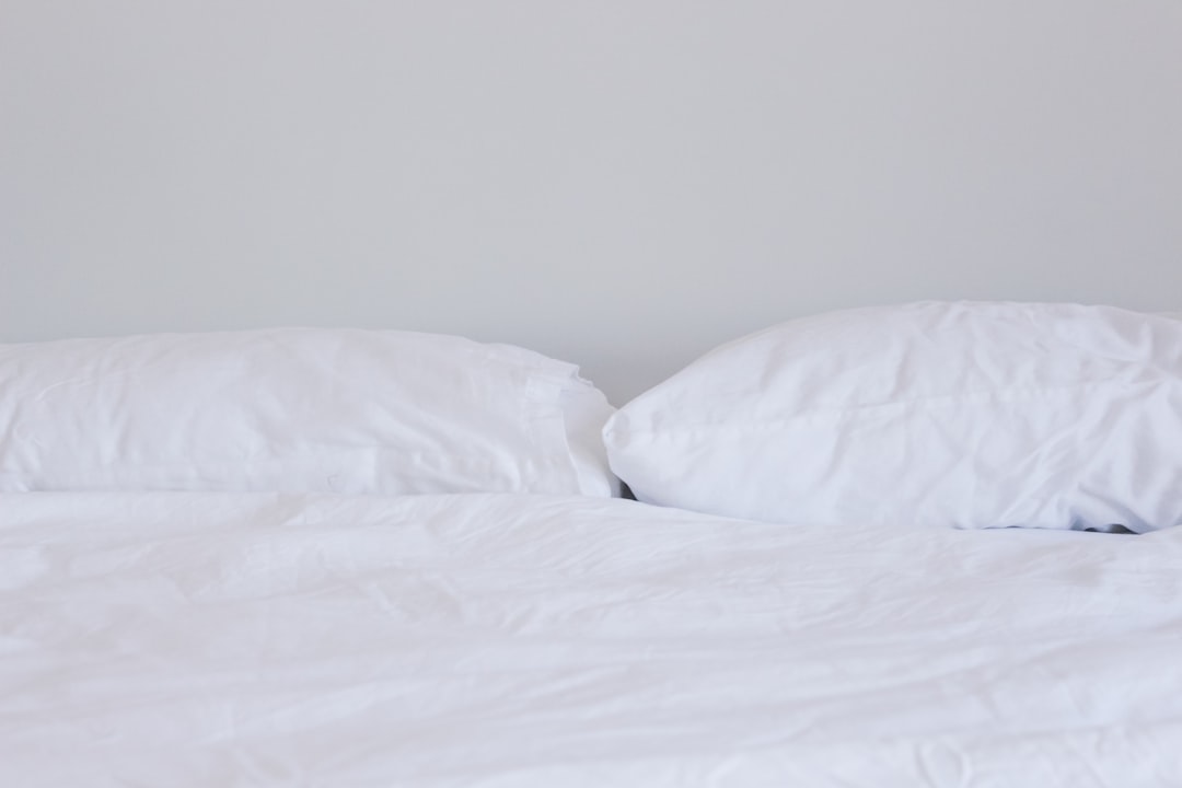 white bedspread set