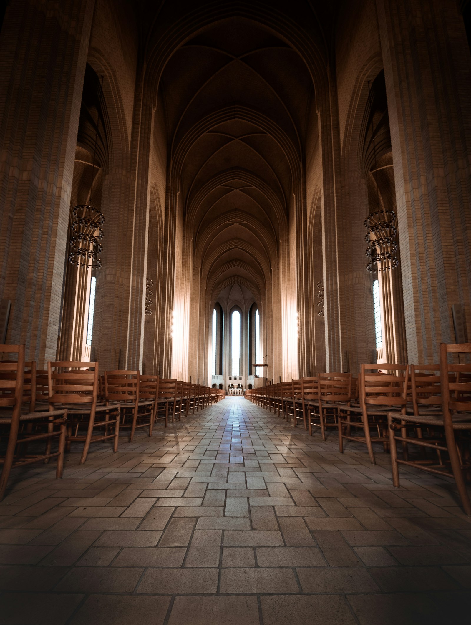 Sigma 8-16mm F4.5-5.6 DC HSM sample photo. Hallway along brown wooden photography