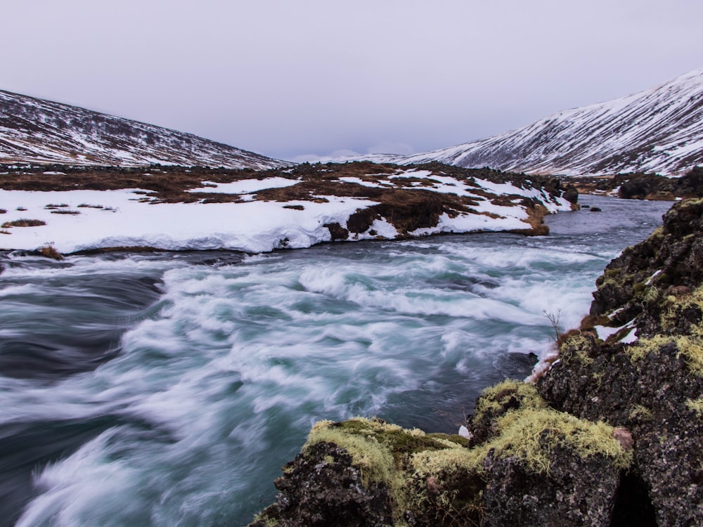 flow of water during daytime