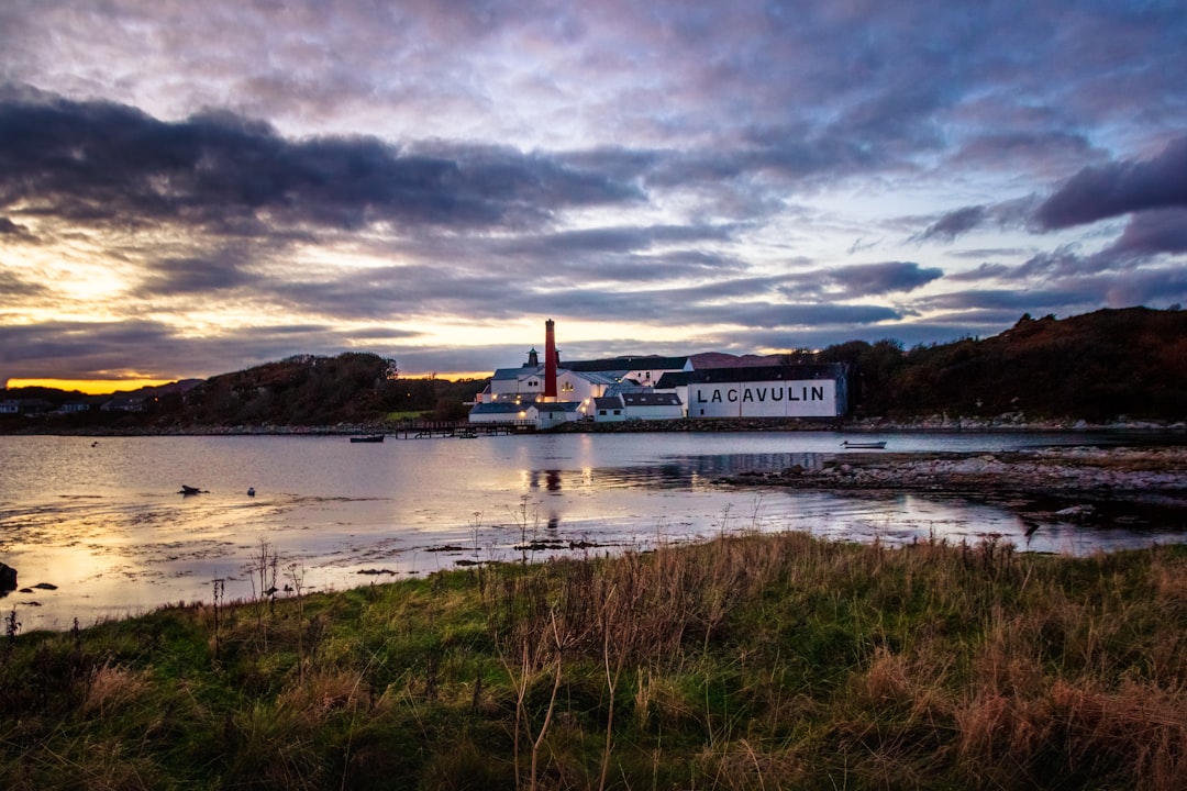 Shaken, Not Stirred: Exploring the World of Whiskey with an Unexpec… — Shaken, Not Stirred