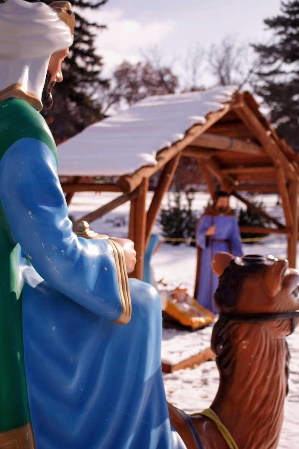 nativity figurine set