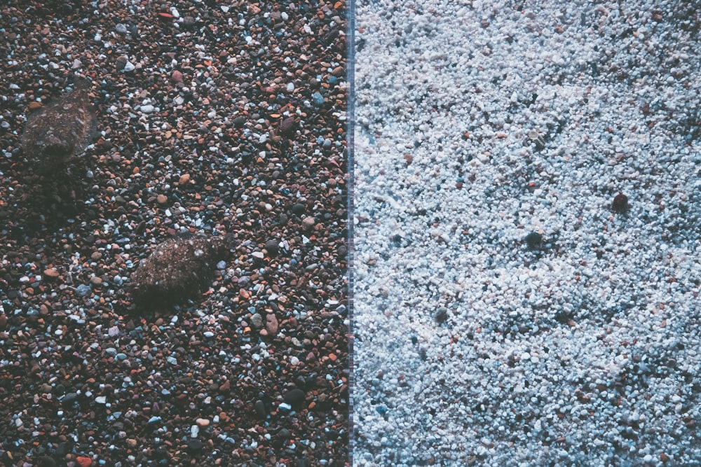 Piedras marrones y blancas