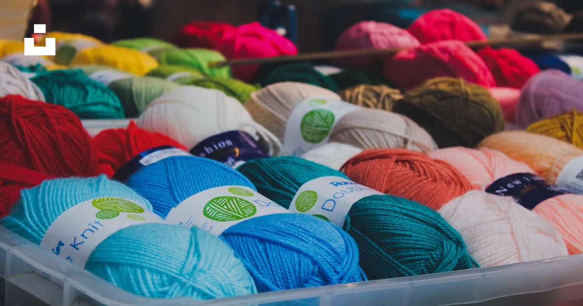 Wool Container Assorted-color of yarn on container photo – Free Wool Image on Unsplash