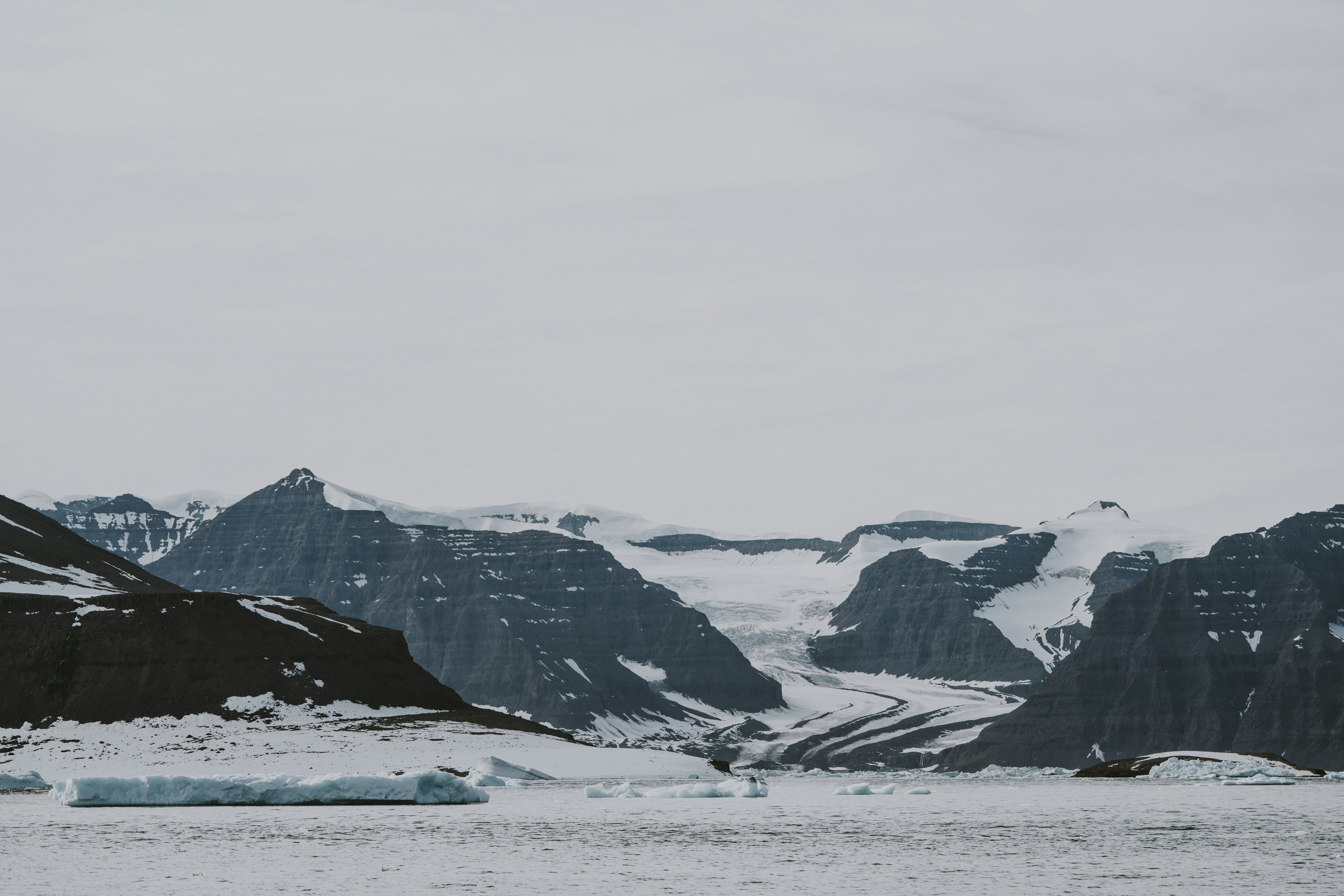 Exploring the Coldest Regions on Earth: A Closer Look at Antarctica, Greenland, and Russia